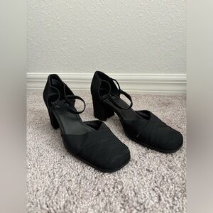 Mootsies Tootsies Collection Heels